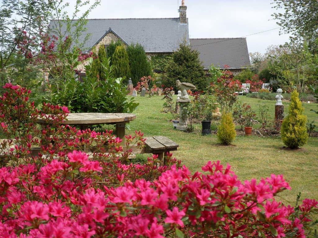 La Chevallerie B&B Isigny-le-Buat Bagian luar foto