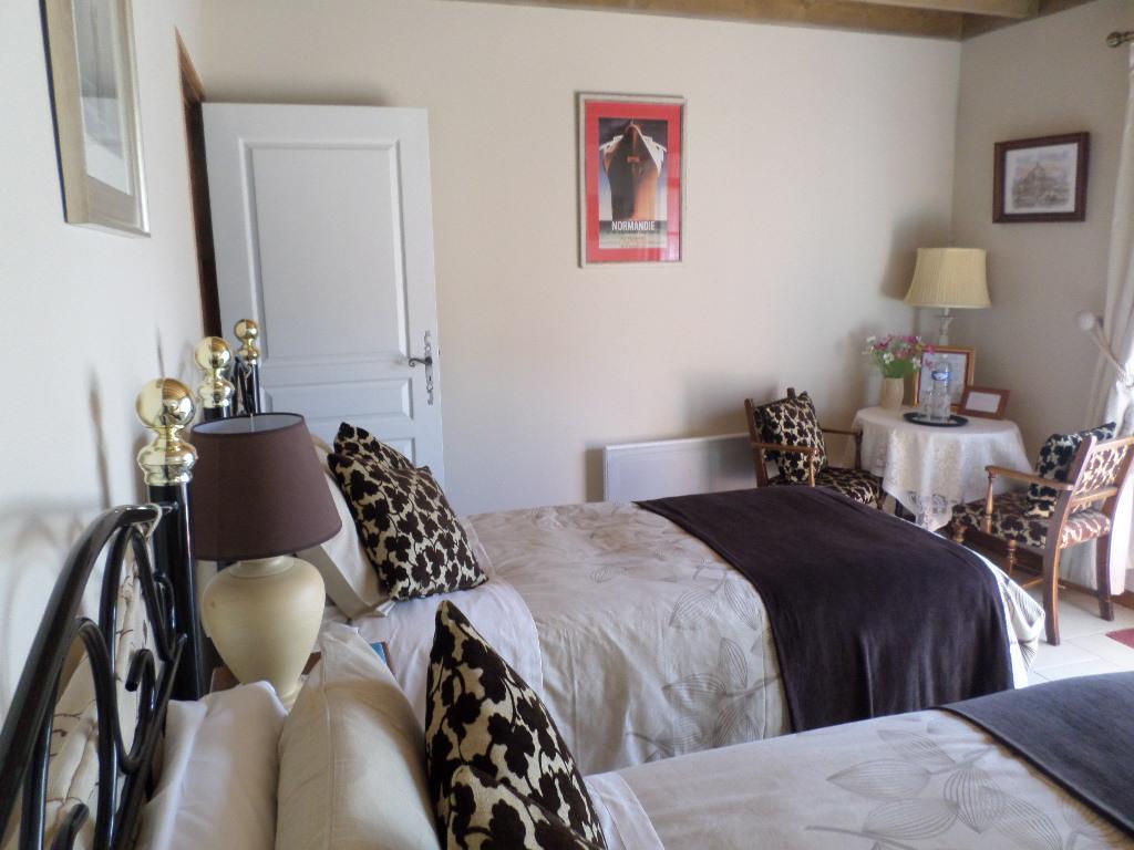 La Chevallerie B&B Isigny-le-Buat Bagian luar foto