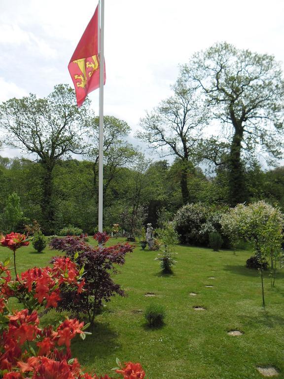 La Chevallerie B&B Isigny-le-Buat Bagian luar foto