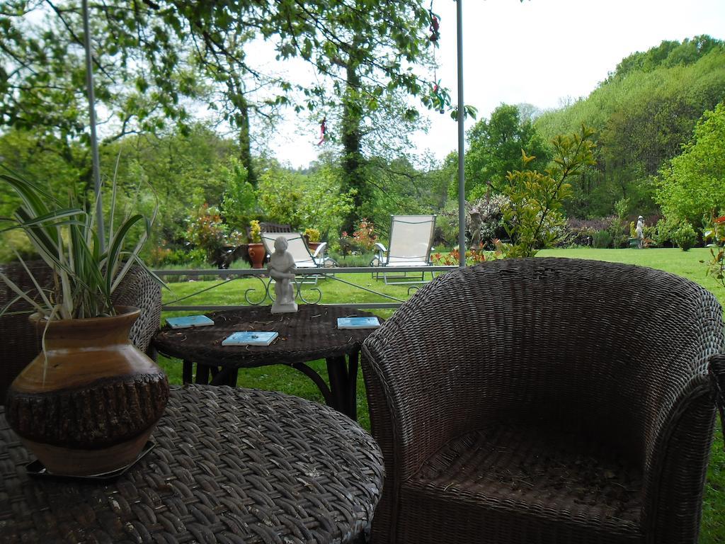 La Chevallerie B&B Isigny-le-Buat Bagian luar foto