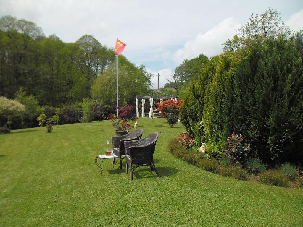 La Chevallerie B&B Isigny-le-Buat Bagian luar foto