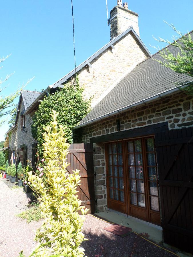 La Chevallerie B&B Isigny-le-Buat Bagian luar foto