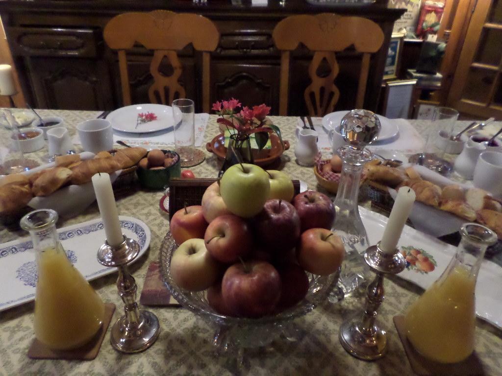 La Chevallerie B&B Isigny-le-Buat Bagian luar foto